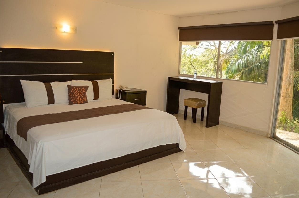 Hotel Jardín Real